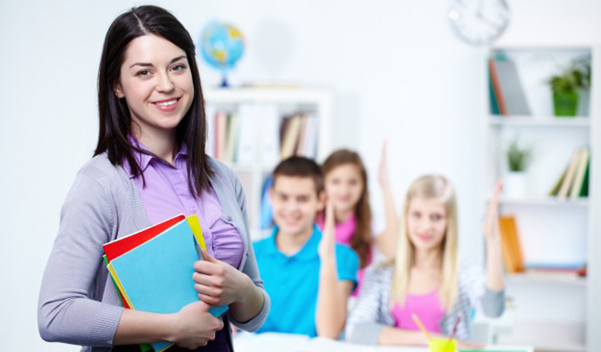The Scary Story Of A Female Teacher’s Adaptation To School Life